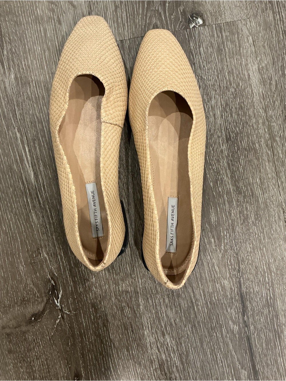 Saks Fifth Avenue Beige Reptile print Pointed-Toe Flats, Size 8